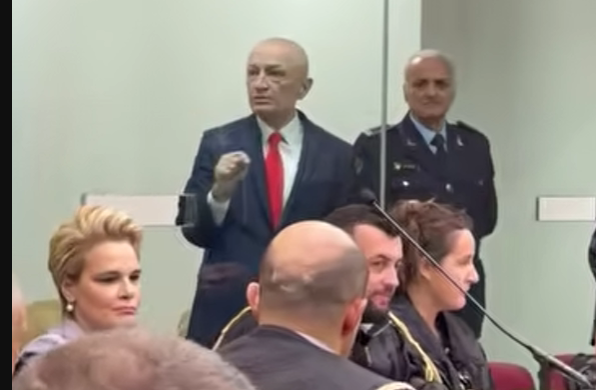 Pamje nga burgu: Ilir Meta në ‘kafaz’ në GJKKO, shpërthen me akuza në seancë
